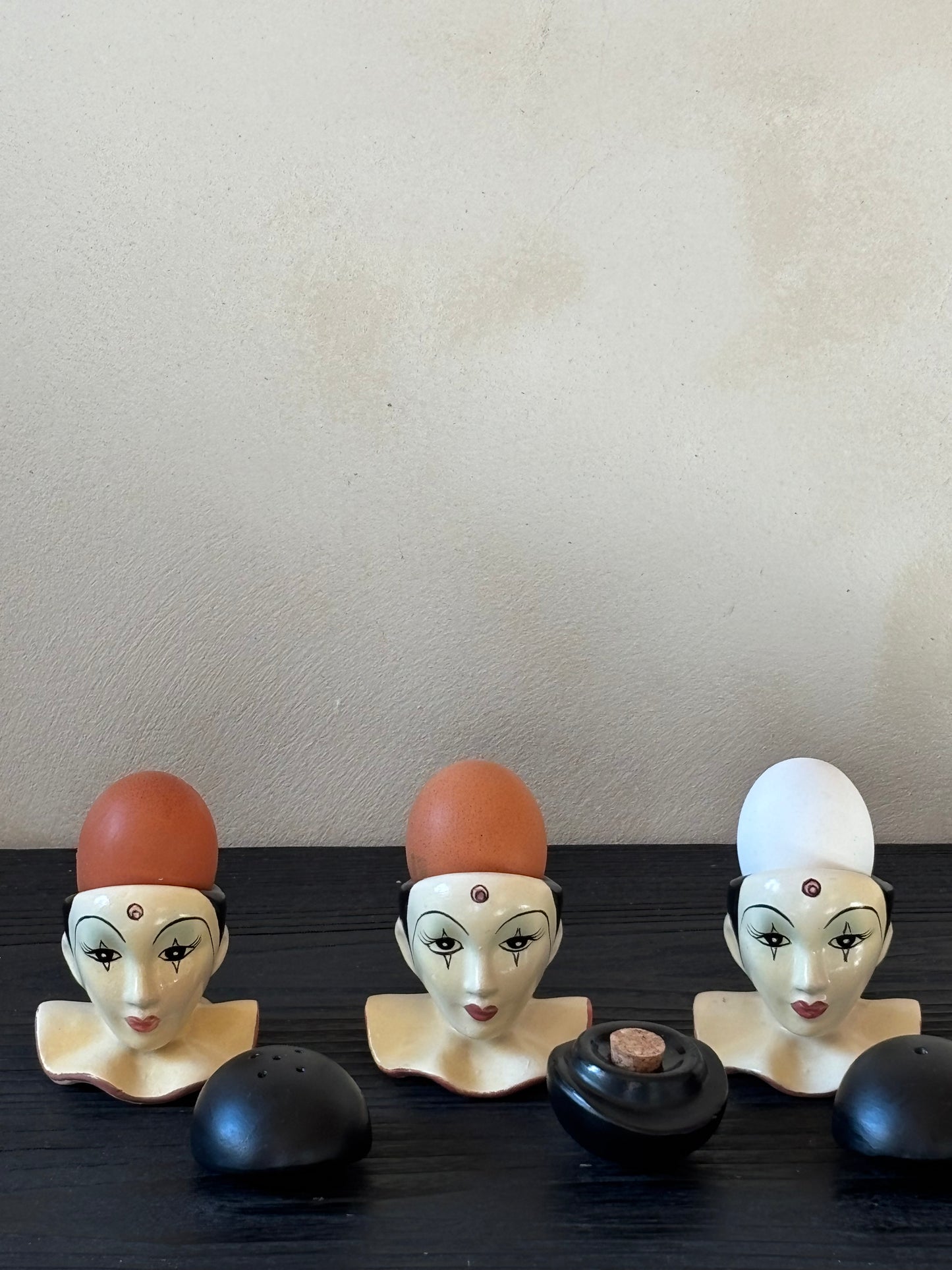 SET DE 3 HUEVERAS VINTAGE.