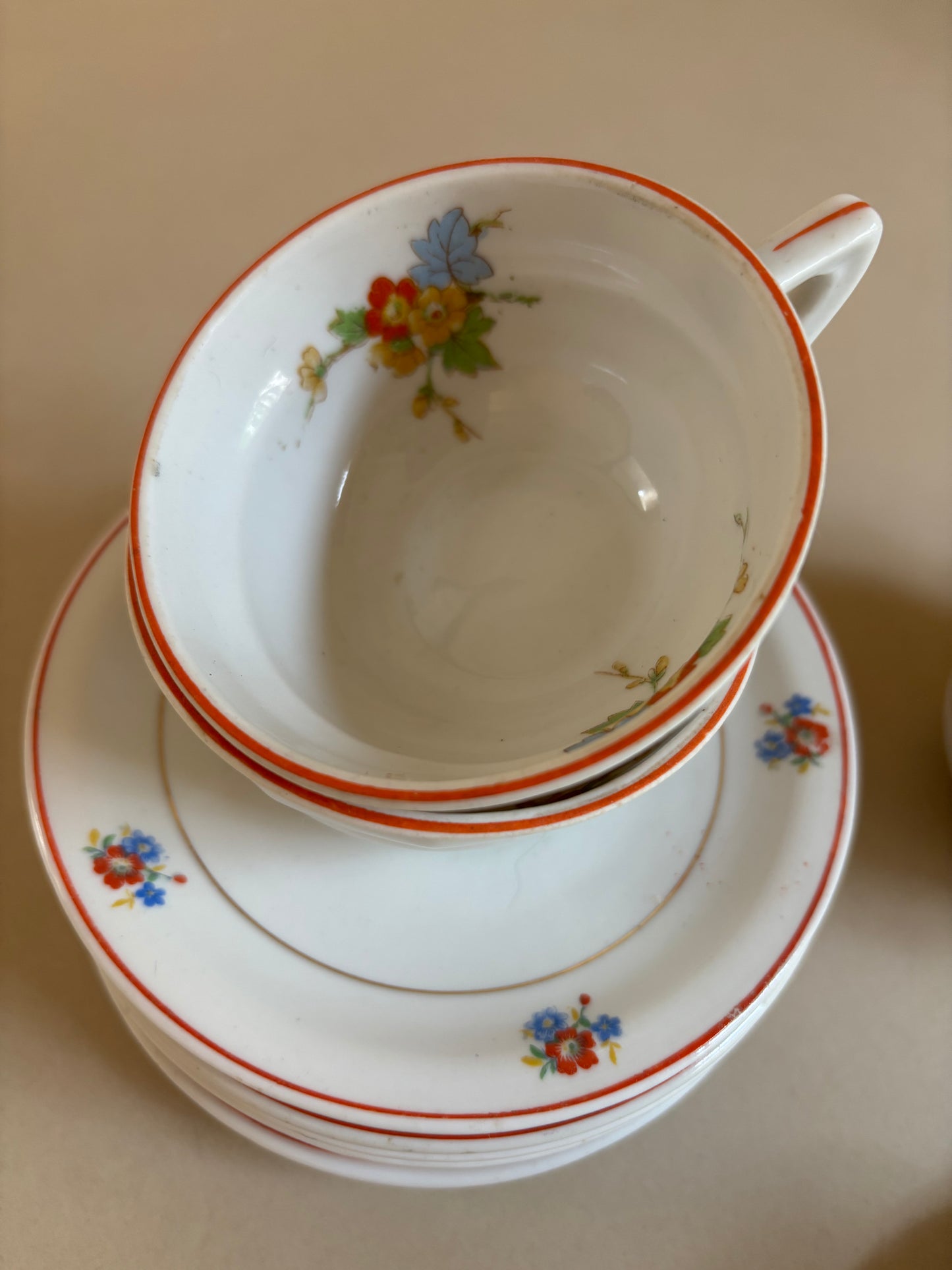 JUEGO DE 6 TAZAS DE CAFE VINTAGE.