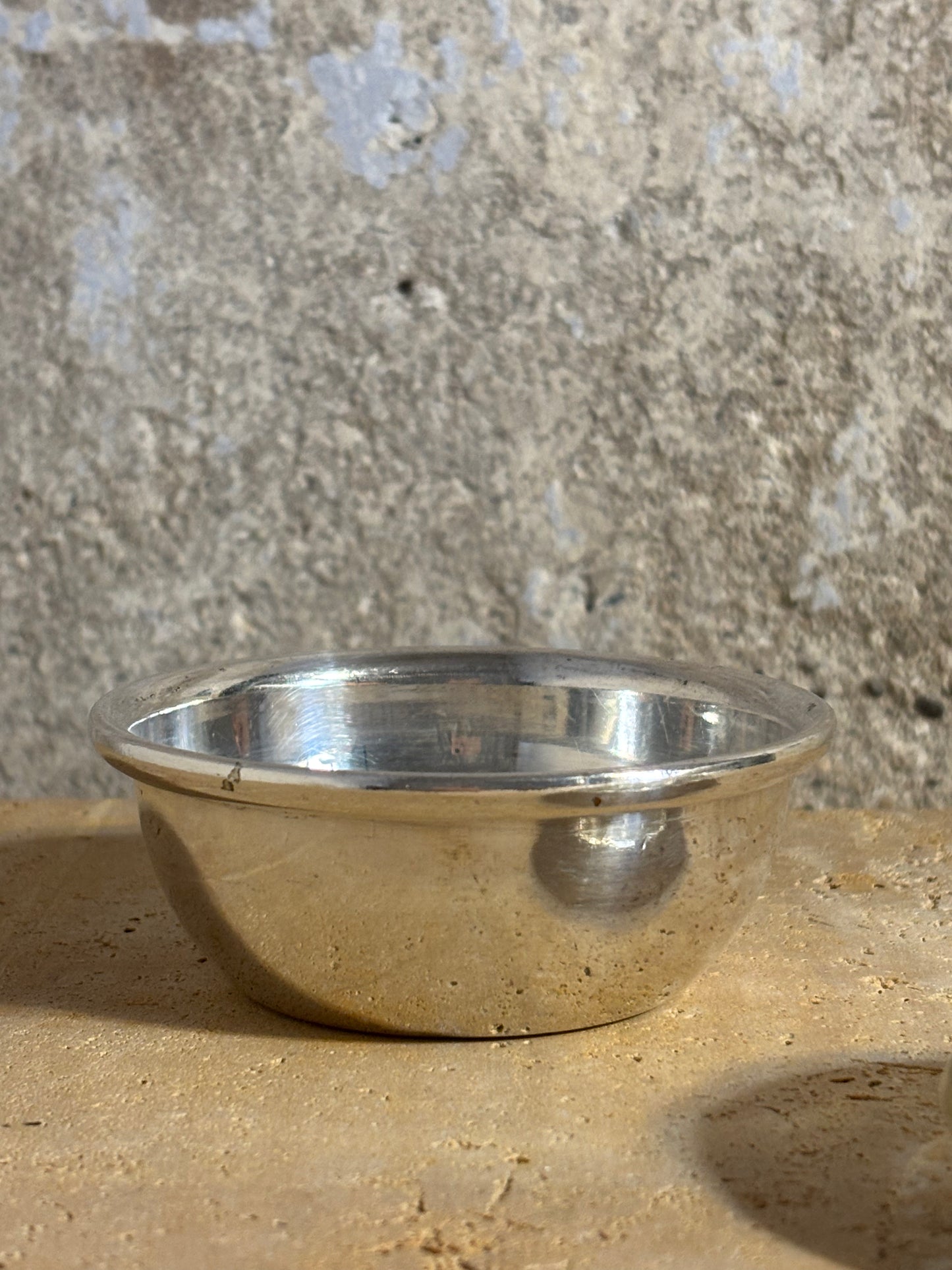 PIQUE FLEUR CON CUENCO DE PLATA.