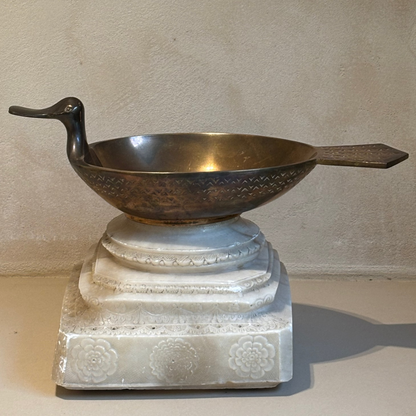 CUENCO FRUTERO EN BRONCE, VALENTÍ.