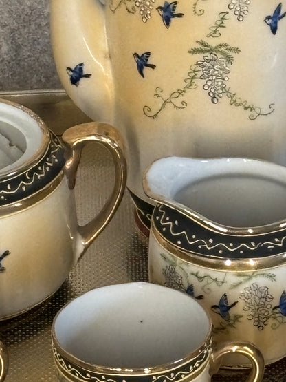 JUEGO COMPLETO DE CAFE PORCELANA JAPONESA.