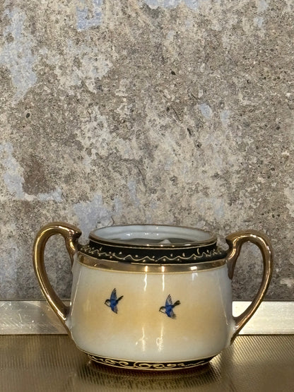 JUEGO COMPLETO DE CAFE PORCELANA JAPONESA.