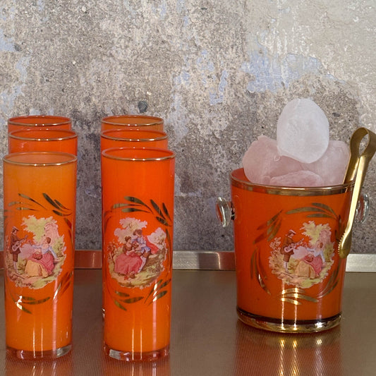 SET DE CUBITERA CON PINZAS DE LATÓN Y 6 VASOS DE CRISTAL. ESTILO ROCOCÓ.