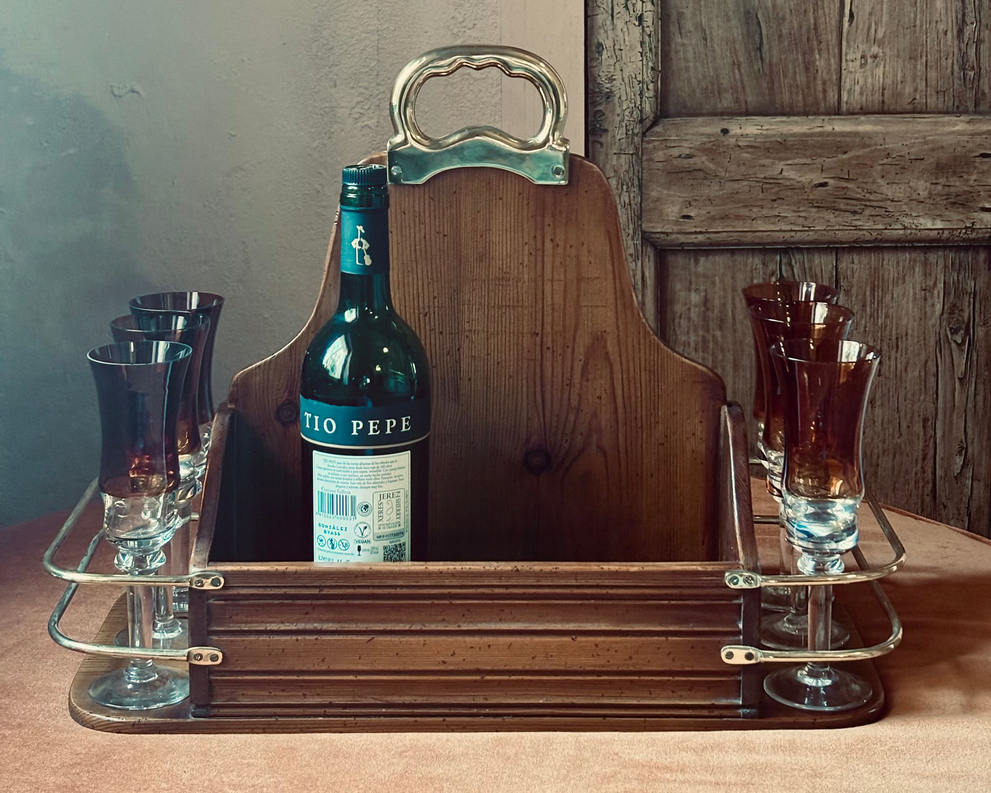 BANDEJA-PORTA BOTELLAS MID CENTURY MARCA VALENTÍ.