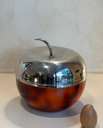 CUBITERA VINTAGE CON FORMA DE MANZANA