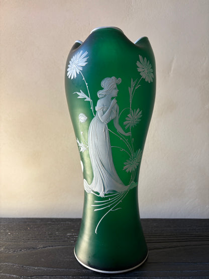 PAREJA DE JARRONES VICTORIANOS.