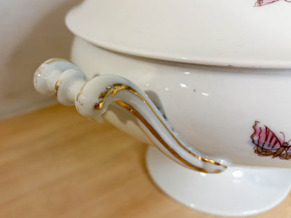 VAJILLA EN PORCELANA ESMALTADA.