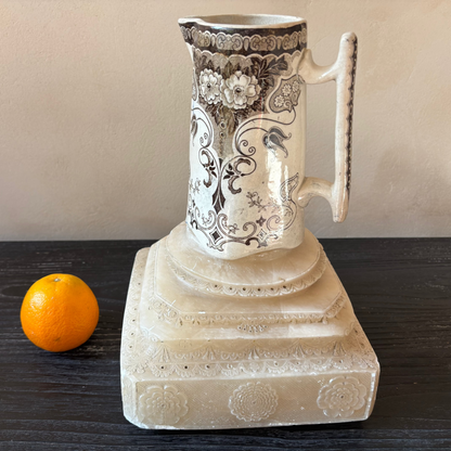 JARRA ANTIGUA PINTADA A MANO.