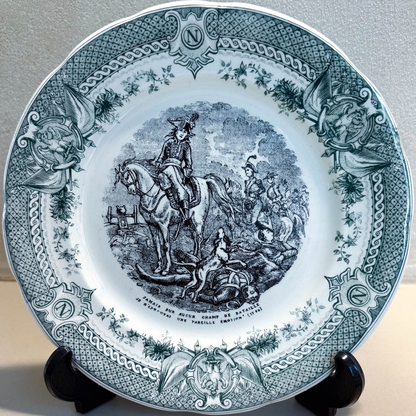 PLATOS PARLANTES "NAPOLEÓN".