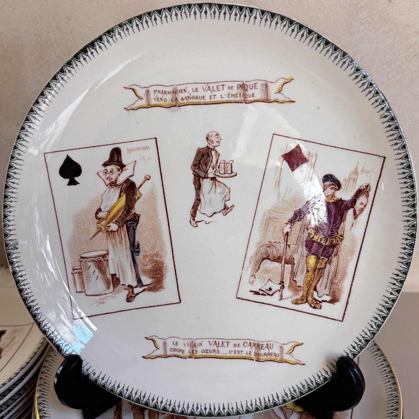 PLATOS PARLANTES "JUEGO DE CARTAS" CHOISY LE ROI.