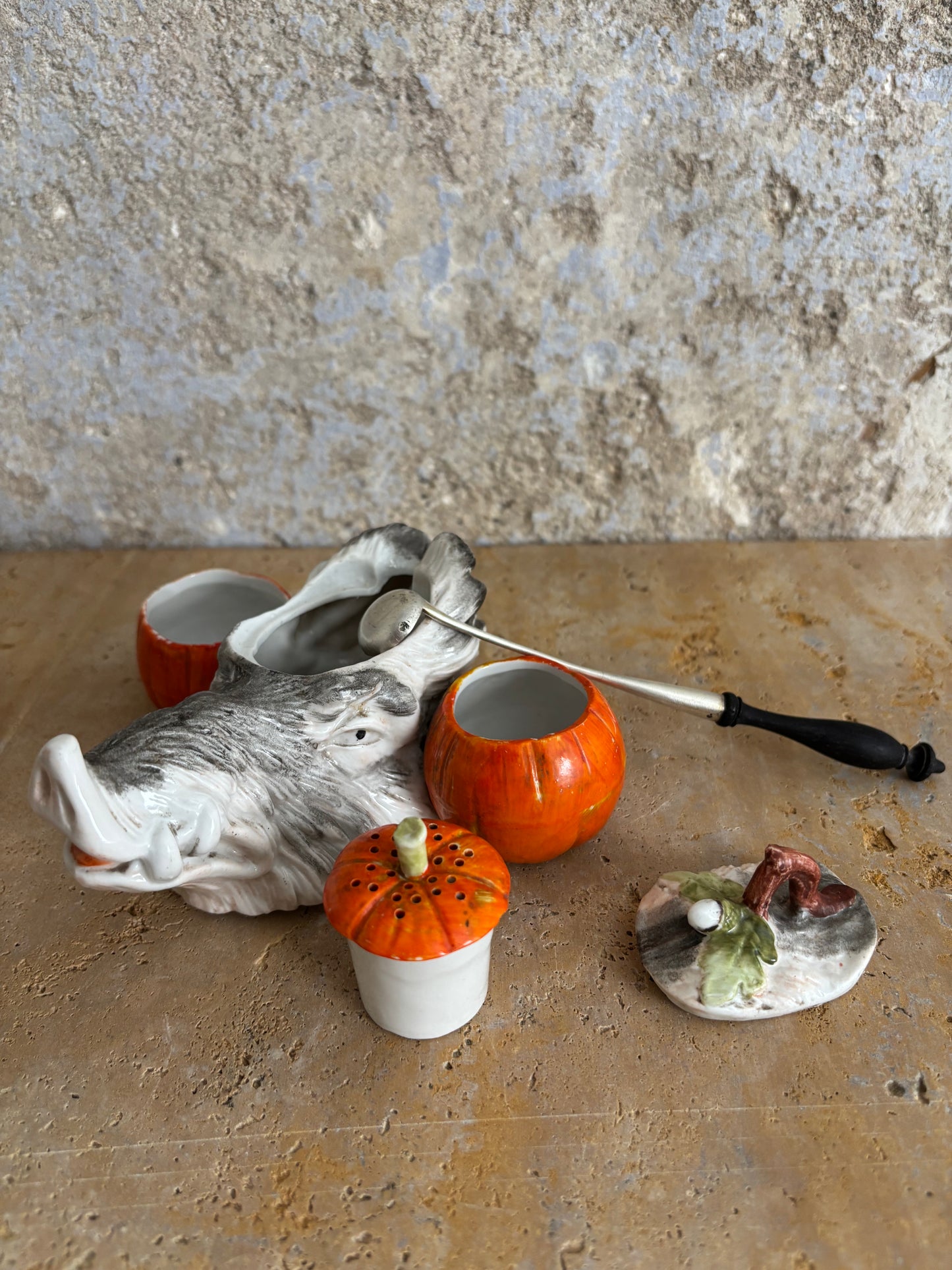 SALSERA-MOSTACERA ANTIGUA PORCELANA.