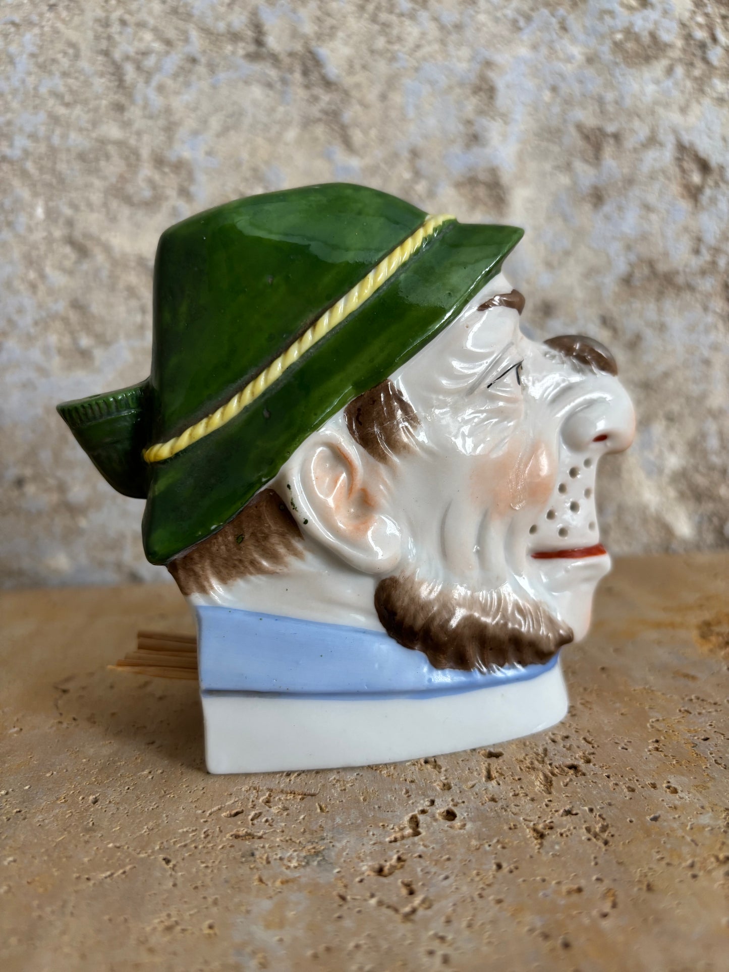 PALILLERO EN BISCUIT ALEMAN ANTIGUO.