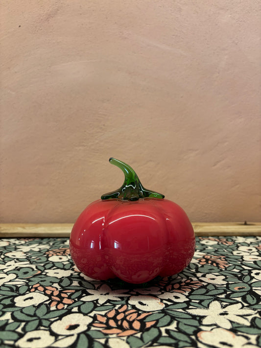 TOMATE VINTAGE DECORATIVO DE CRISTAL SOPLADO A MANO.