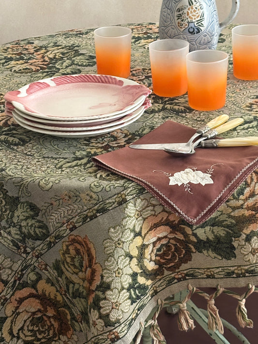 SERVILLETAS ANTIGUAS DE ALGODON BORDADAS A MANO
