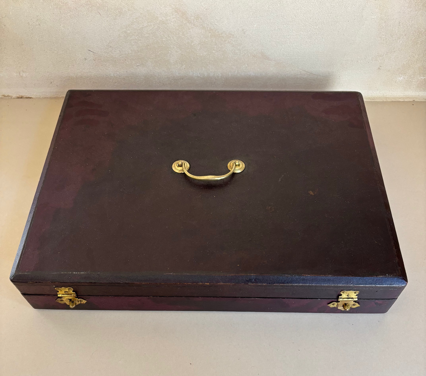 JUEGO DE CUBIERTOS EN PLATA SIGLO XIX.