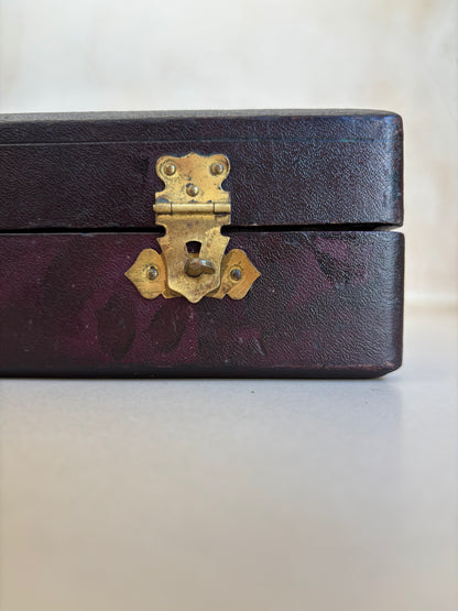 JUEGO DE CUBIERTOS EN PLATA SIGLO XIX.