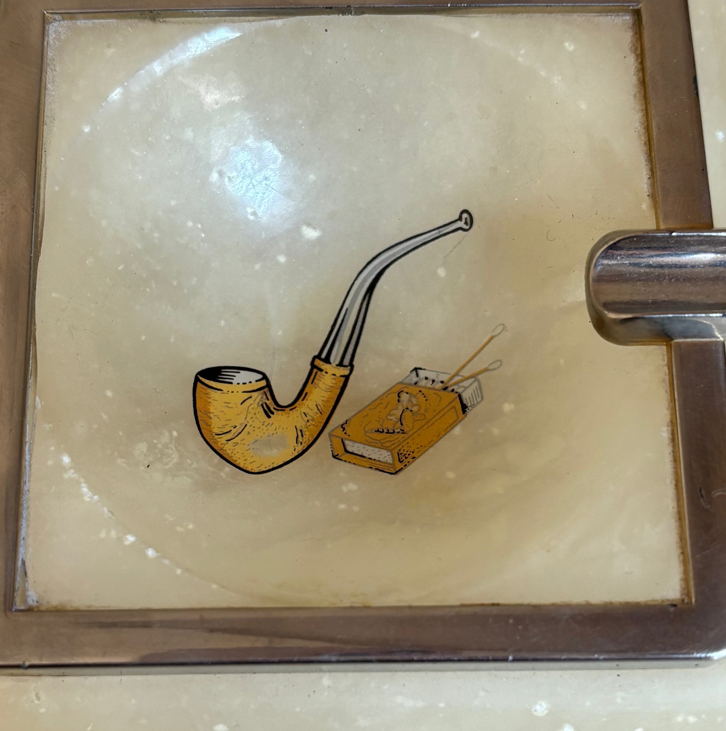 JUEGO VINTAGE DE CENICERO Y TABAQUERA EN ALABASTRO