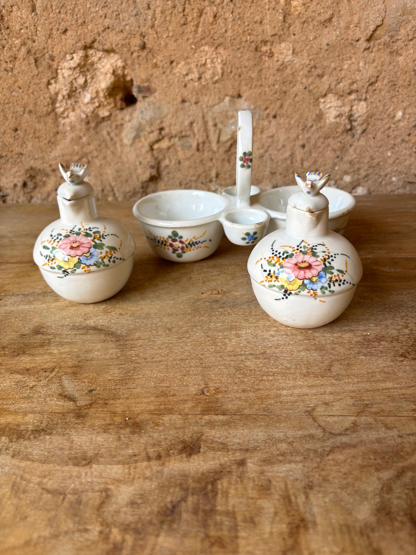 PAREJA DE VINAGRERAS ANTIGUAS DE MANISES.