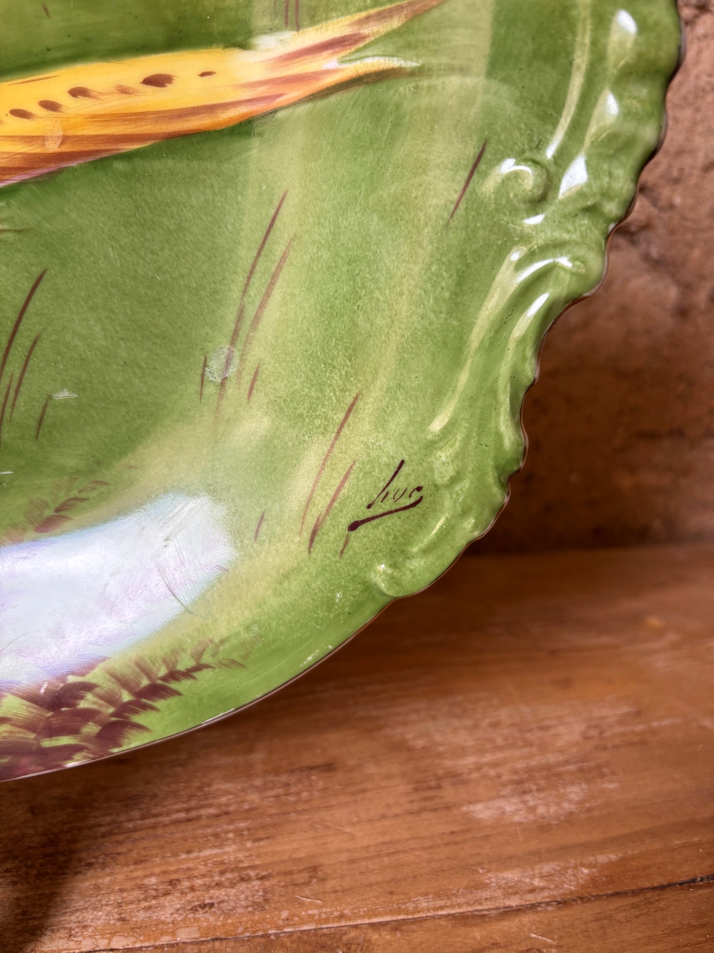 FUENTE EN PORCELANA ANTIGUA DE LIMOGES.