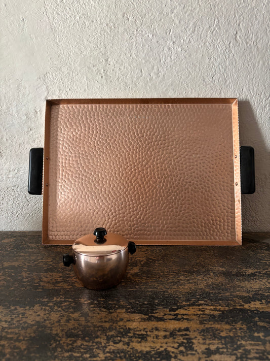 BANDEJA VINTAGE EN ALUMINIO ANODIZADO.