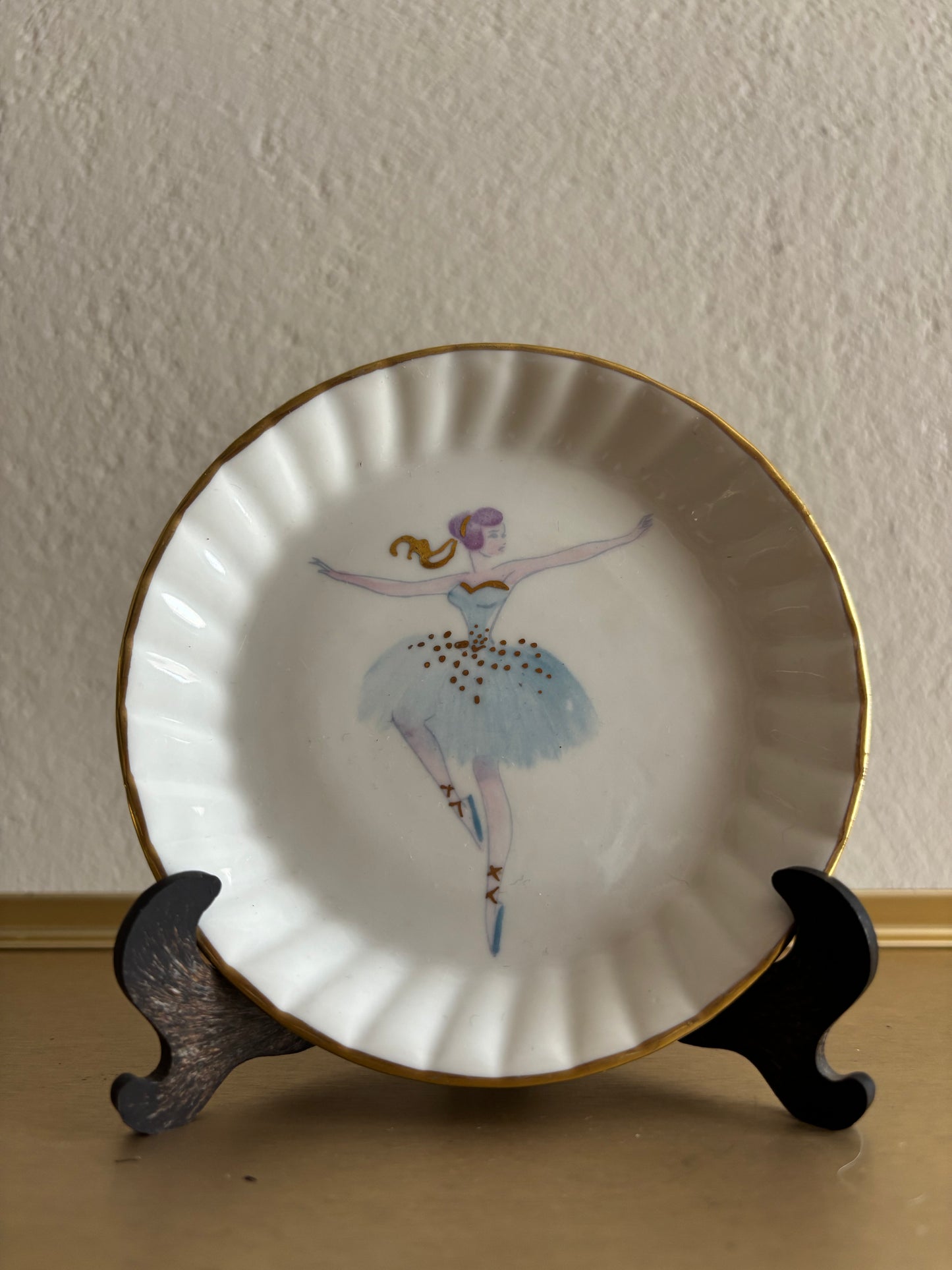 SET DE 4 PLATITOS DE PORCELANA PARA EL PAN