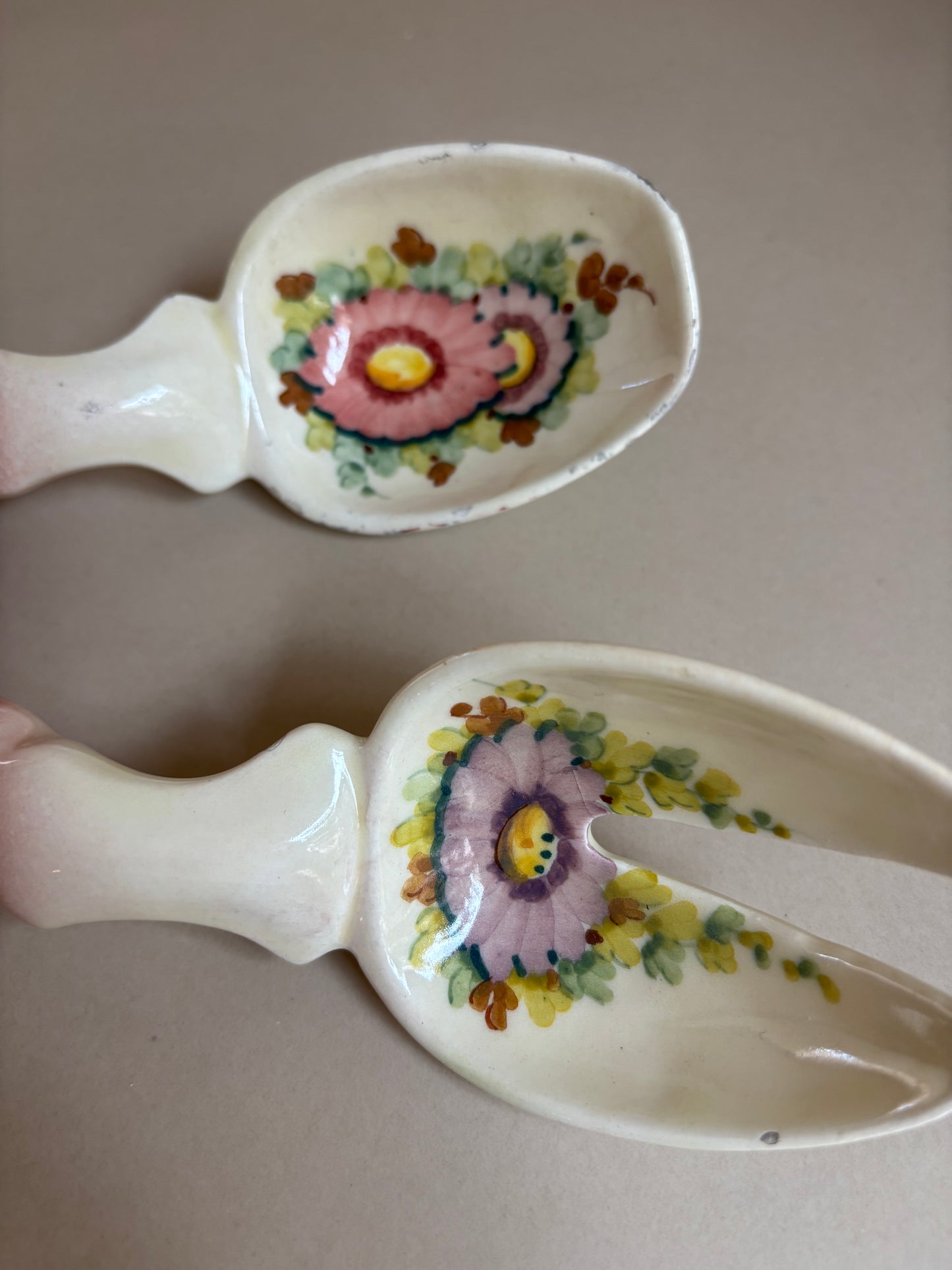 JUEGO DE SERVICIO EN CERAMICA DE MANISES