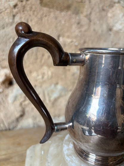 LECHERA AÑOS 50, VALENTÍ