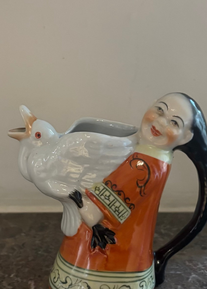 JARRA CREMERA ANTIGUA.