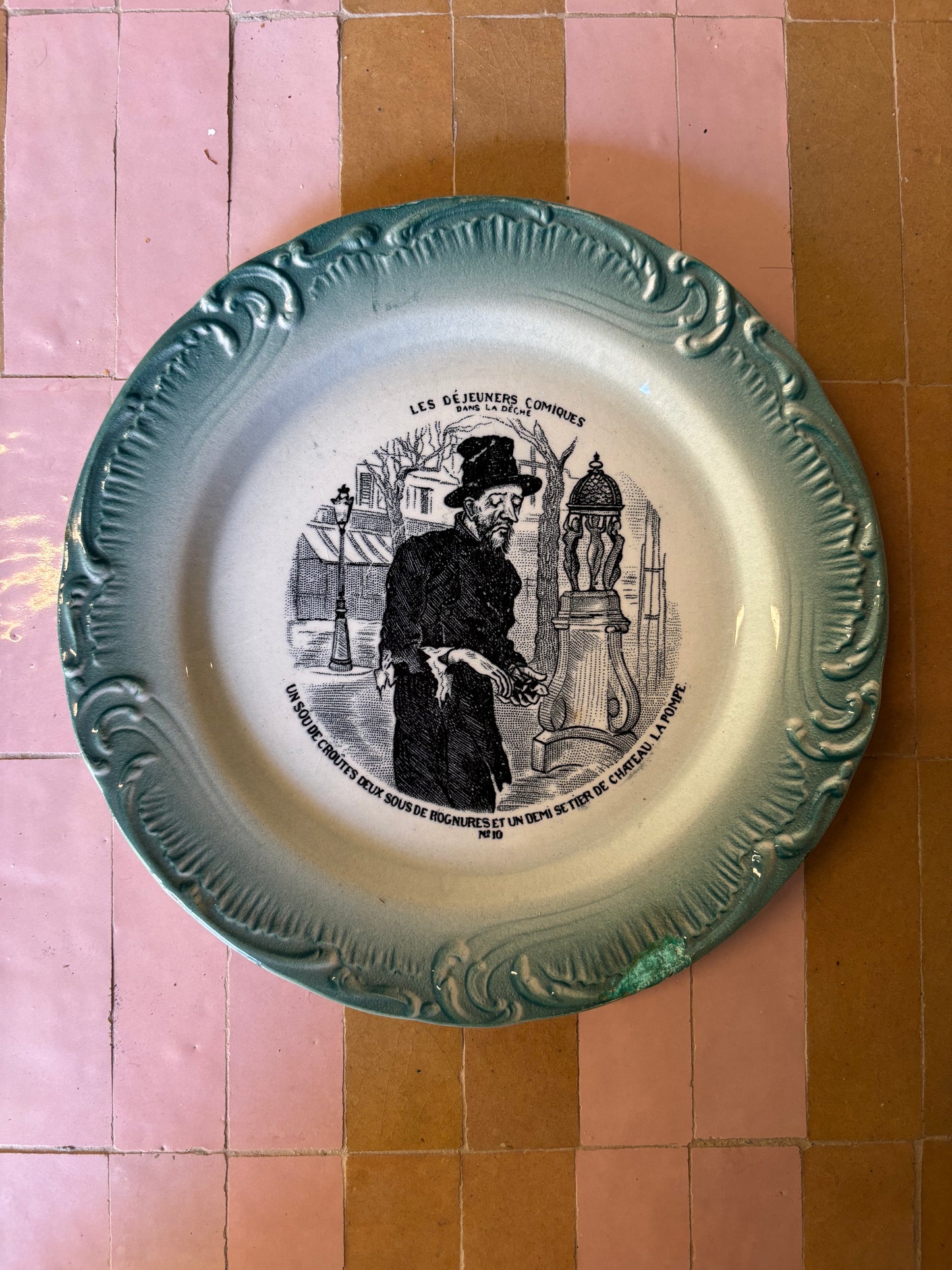 PLATOS PARLANTES "LES DEJEUNERS COMIQUES".