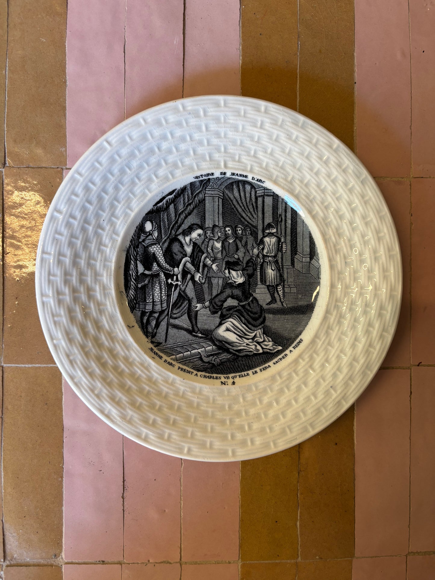 PLATOS PARLANTES "JEANNE D´ARC".