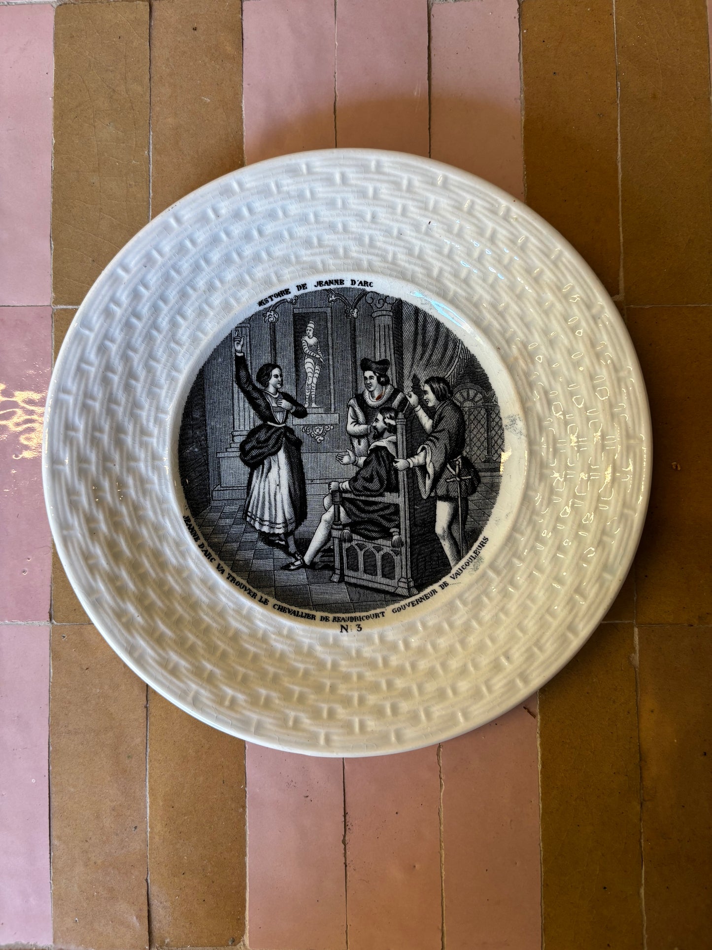 PLATOS PARLANTES "JEANNE D´ARC".