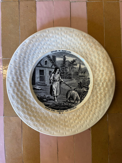 PLATOS PARLANTES "JEANNE D´ARC".