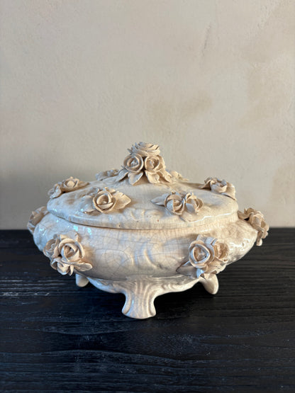 SOPERA VINTAGE CAPODIMONTE.