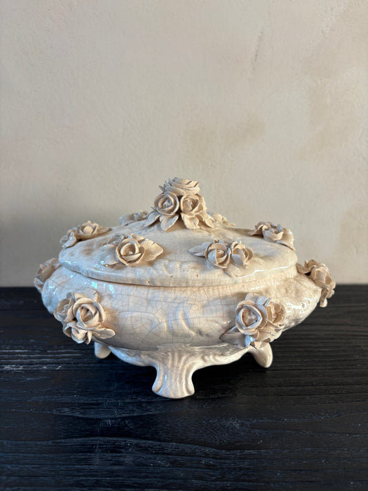 SOPERA VINTAGE CAPODIMONTE.