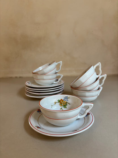 JUEGO DE 6 TAZAS DE CAFE VINTAGE.