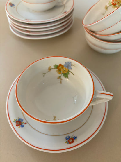 JUEGO DE 6 TAZAS DE CAFE VINTAGE.