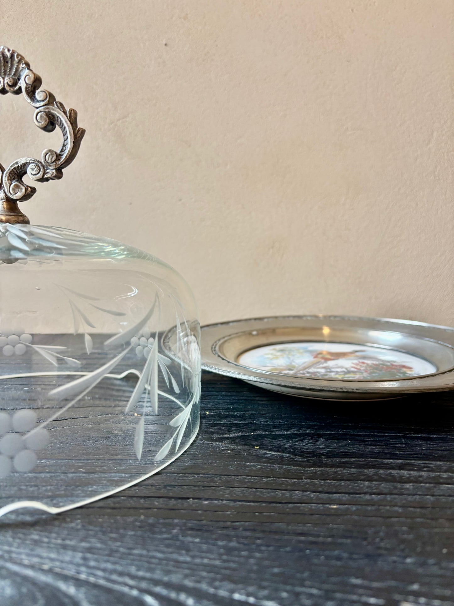 QUESERA MID-CENTURY EN CRISTAL.