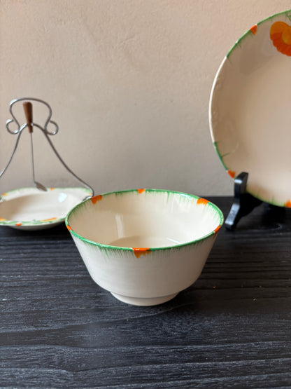 SET DE DESAYUNO EN PORCELANA INGLESA.