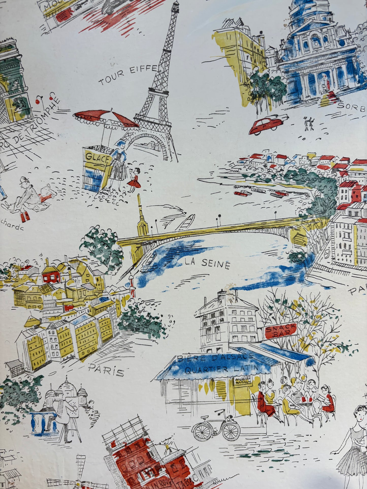 BANDEJA RAFIA ESTAMPADO PARISINO.