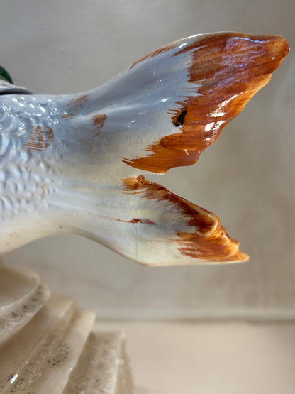 ANTIGUA SALSERA EN CERAMICA FORMA DE PEZ.