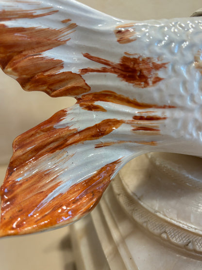 ANTIGUA SALSERA EN CERAMICA FORMA DE PEZ.