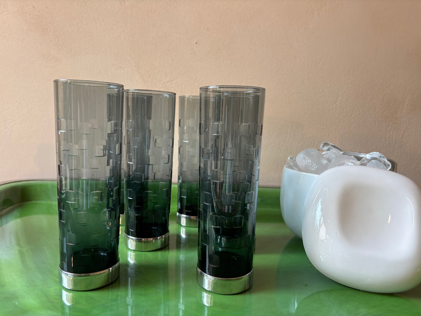 JUEGO DE 6 VASOS DE CRISTAL.