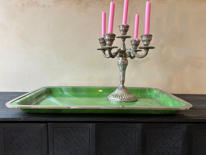 BANDEJA MID-CENTURY EN LUCITA.